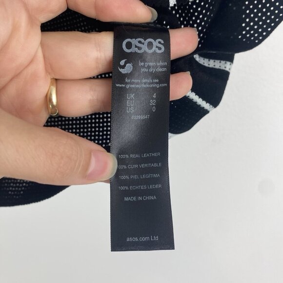 Asos Women's Boxy Striped Crop Top Size 0 Black White 100% Leather - Picture 3 of 7